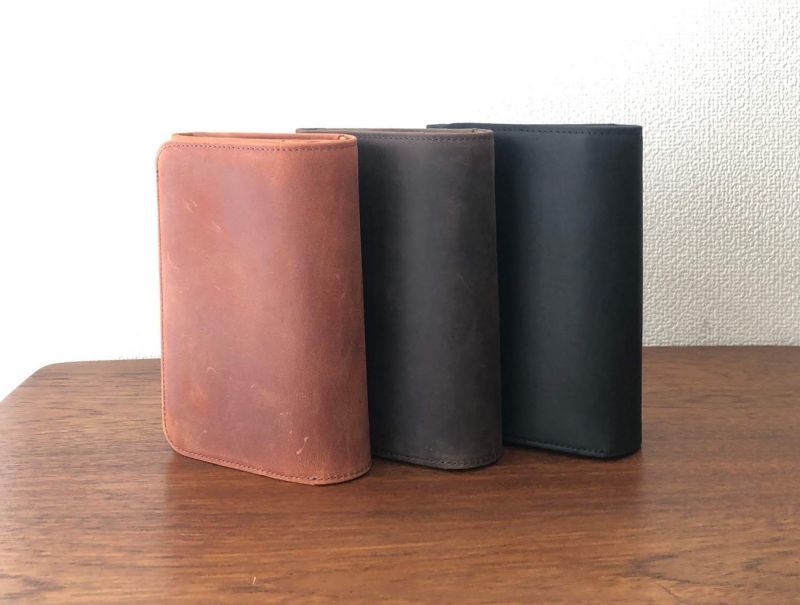 ［クレイジーカーフレザー］ スナップミドル財布