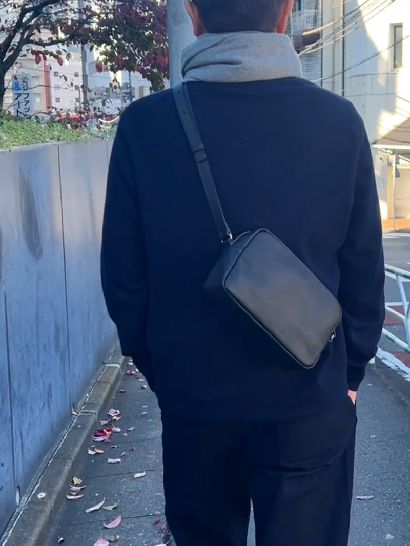 ［ボントーノレザー］　ショルダーバッグ