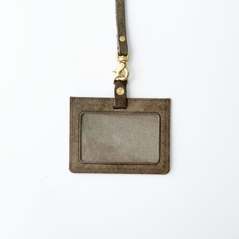 ［プエブロレザー］　IDケース