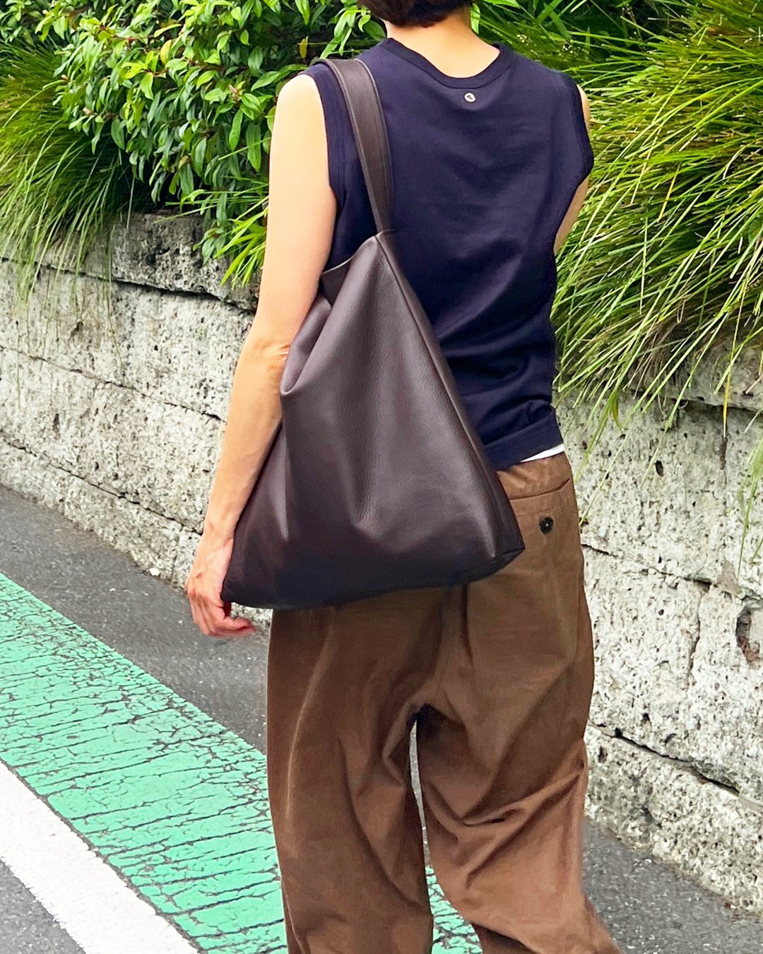 ［シャトルレザー］　ショートストラップショルダーバッグ